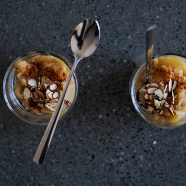 Compote de pommes avec morceaux Un grand bol d'air